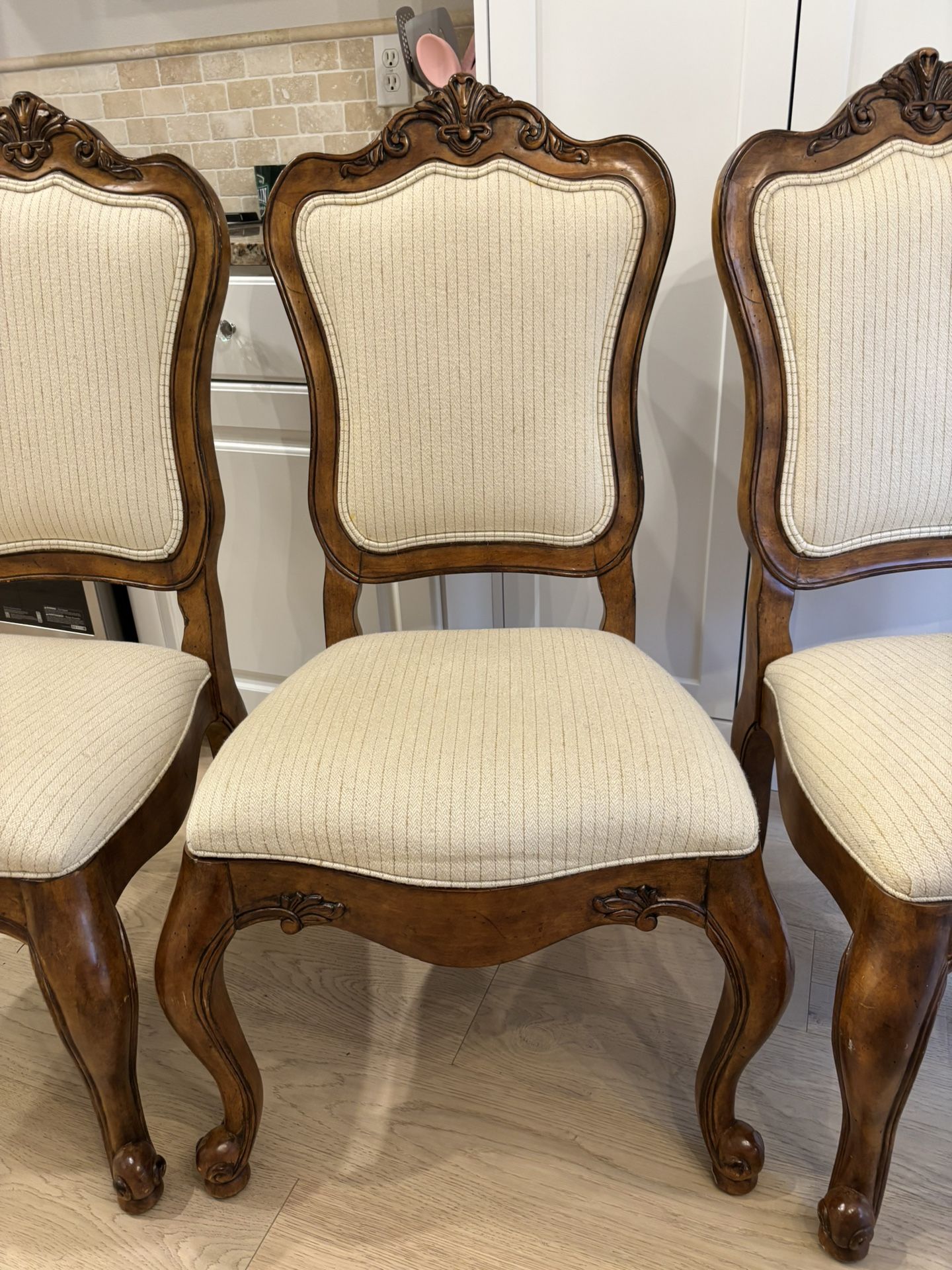 4 Ethan Allen Sold Wood Dinging  Chairs 