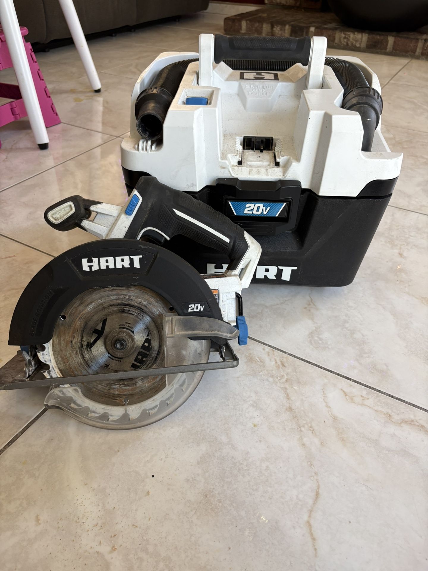 Hart Brand Vacuum And Hand Saw 
