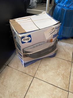Excelente condition. Full size Mattress.