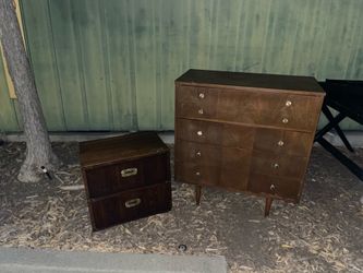 Free desk + dressers + plants