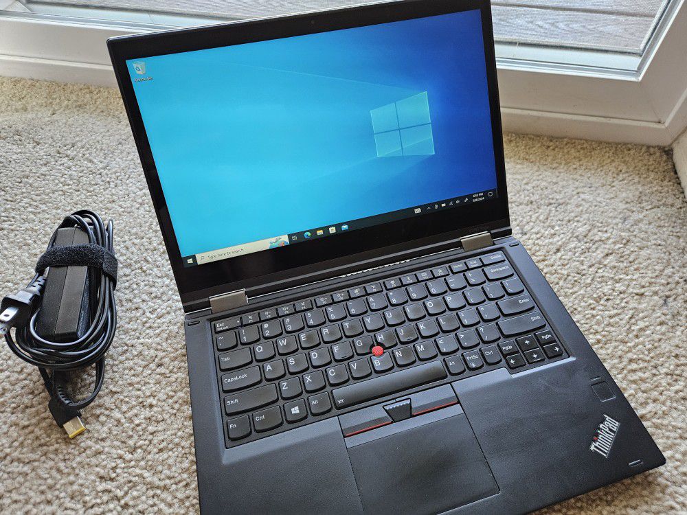 Lenovo Yoga X380 2-in-1 Laptop/Tablet Core i7 Quad Core 8th Gen 16 GB RAM Pen & Touch