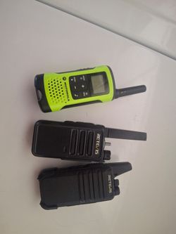 Walkie talkies