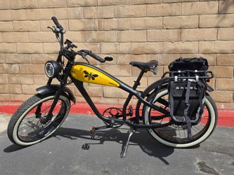 “Bumblebee” Revi Cheetah Cafe Racer