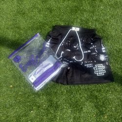 Ee Shorts