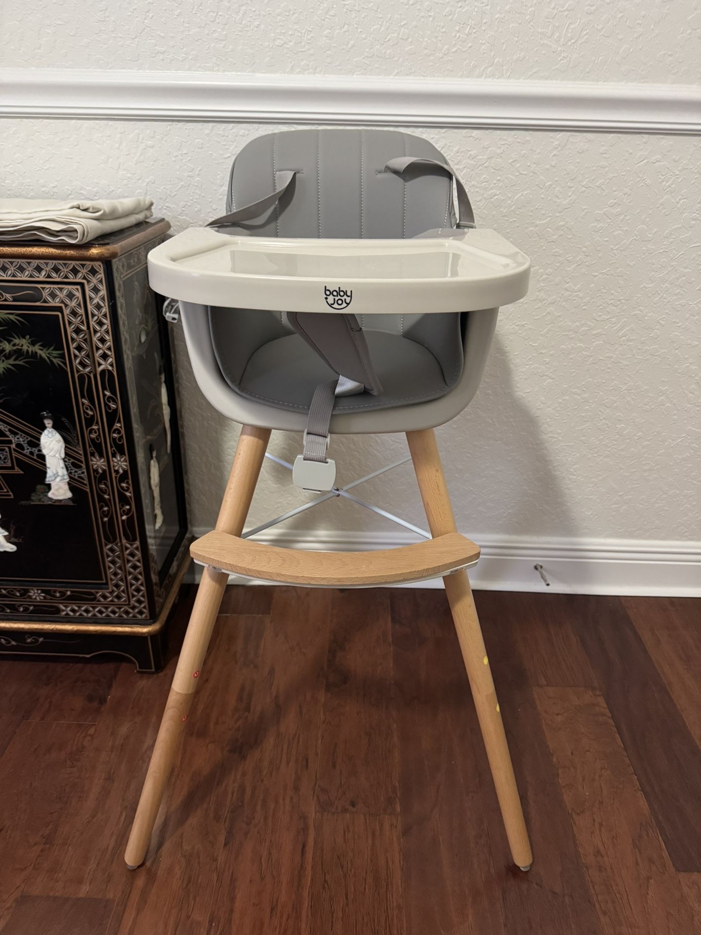 Brand New Baby High Chair 