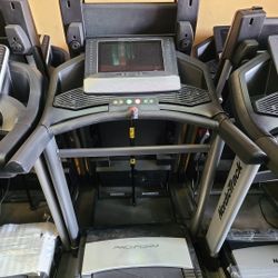 Proform Trainer 14.0 Treadmill- 3.0HP motor - 12% incline 12mph Max speed  - 499$ 