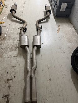 Dodge challenger exhaust