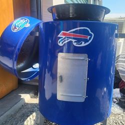 Specialty Brinkmann Buffalo Bills Charcoal Grill And Smoker 
