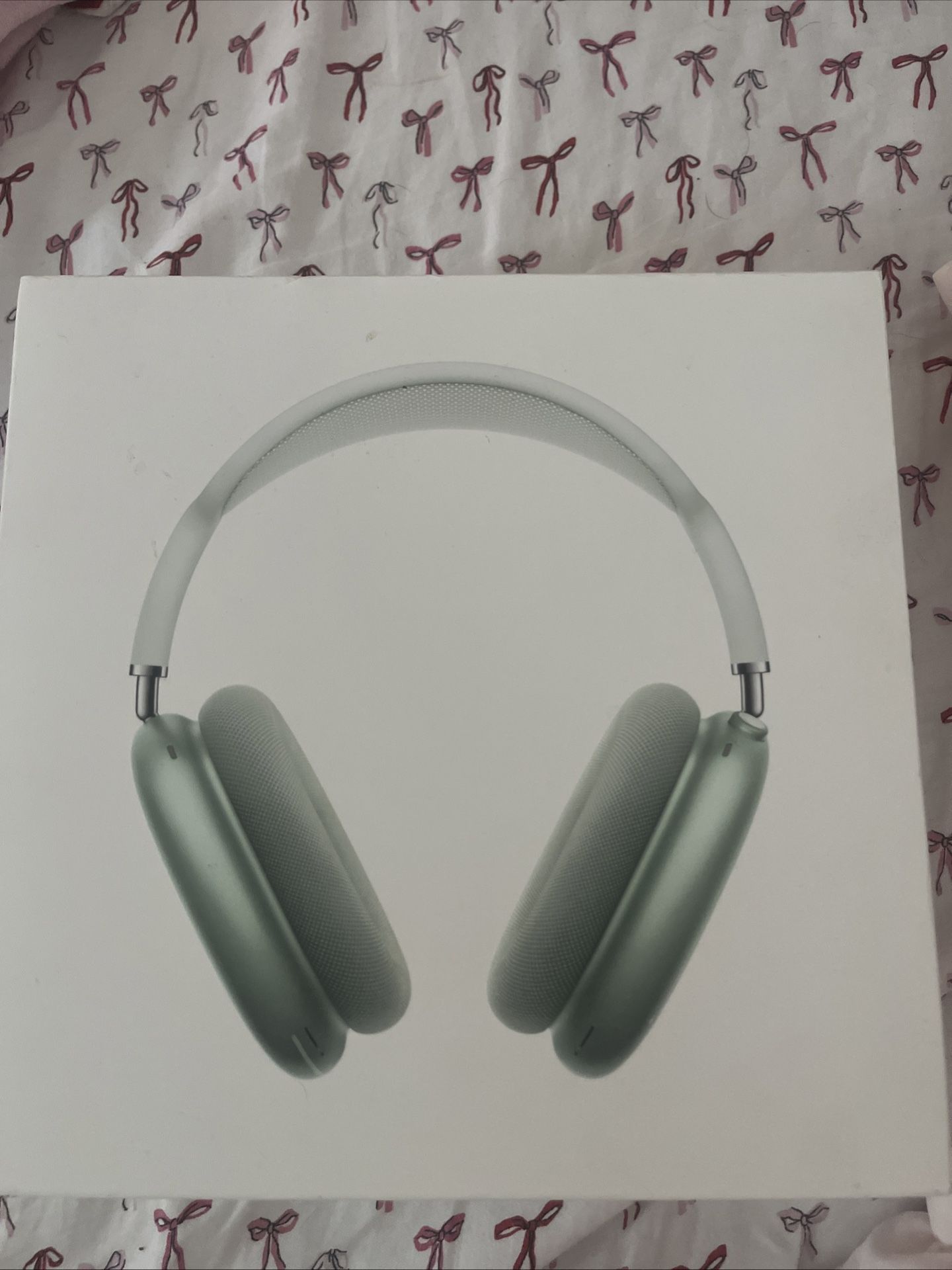 Apple AirPod Maxs