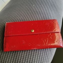 Louis Vuitton Wallet  Used
