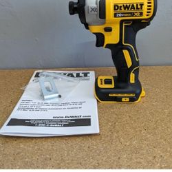 Dewalt Impact 1/4 XR BRUSHSLEES 20V (Tool Only)