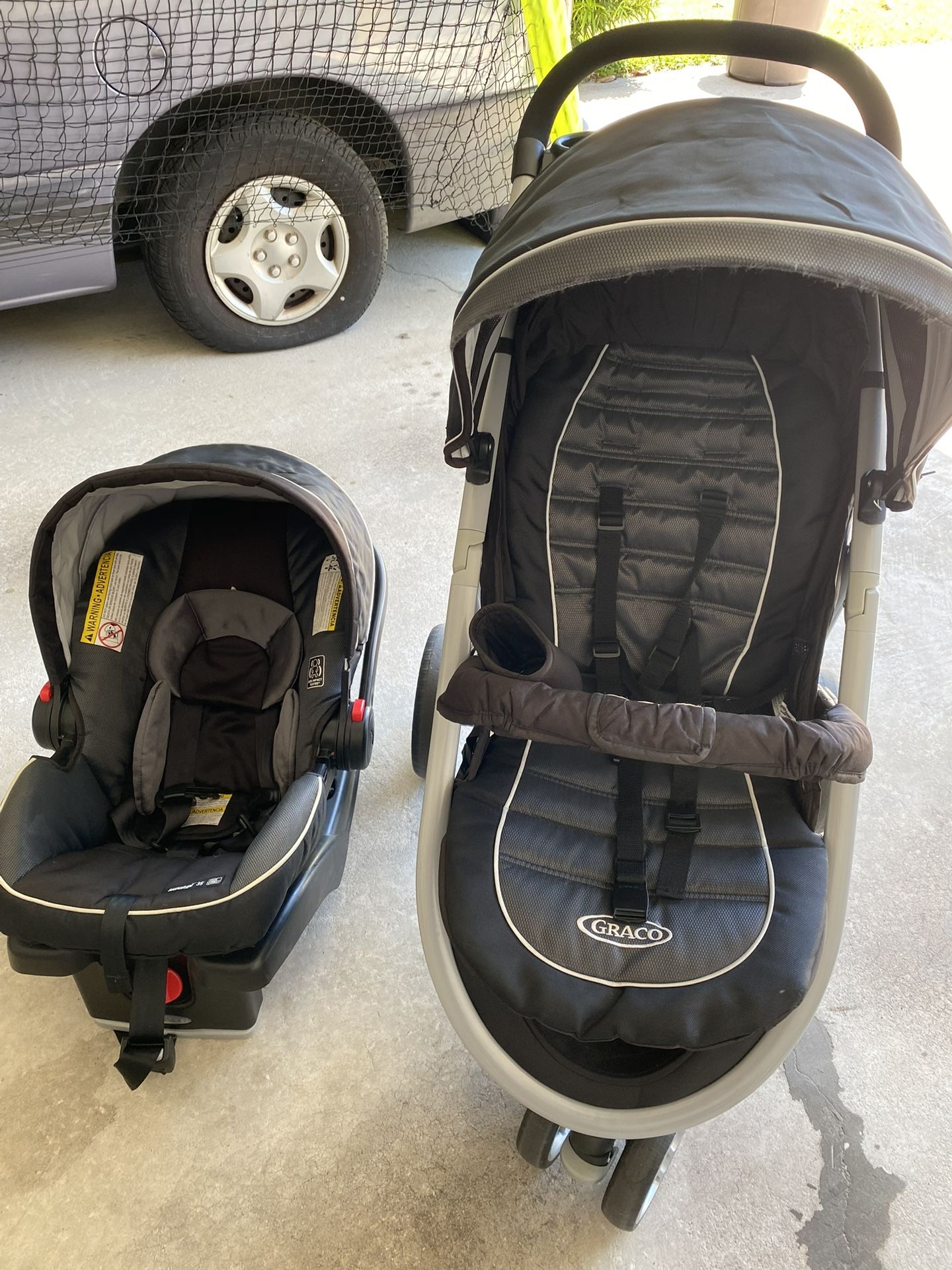 Graco 3-in-1 Stroller Car Seat
