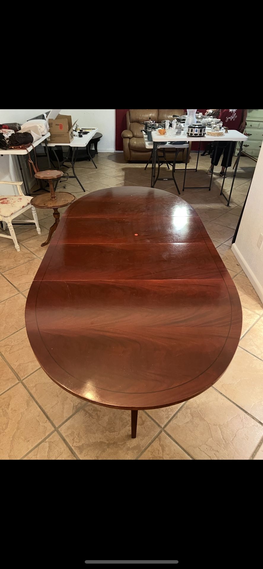 Solid Wood Dining Table – Extendable with Leaves