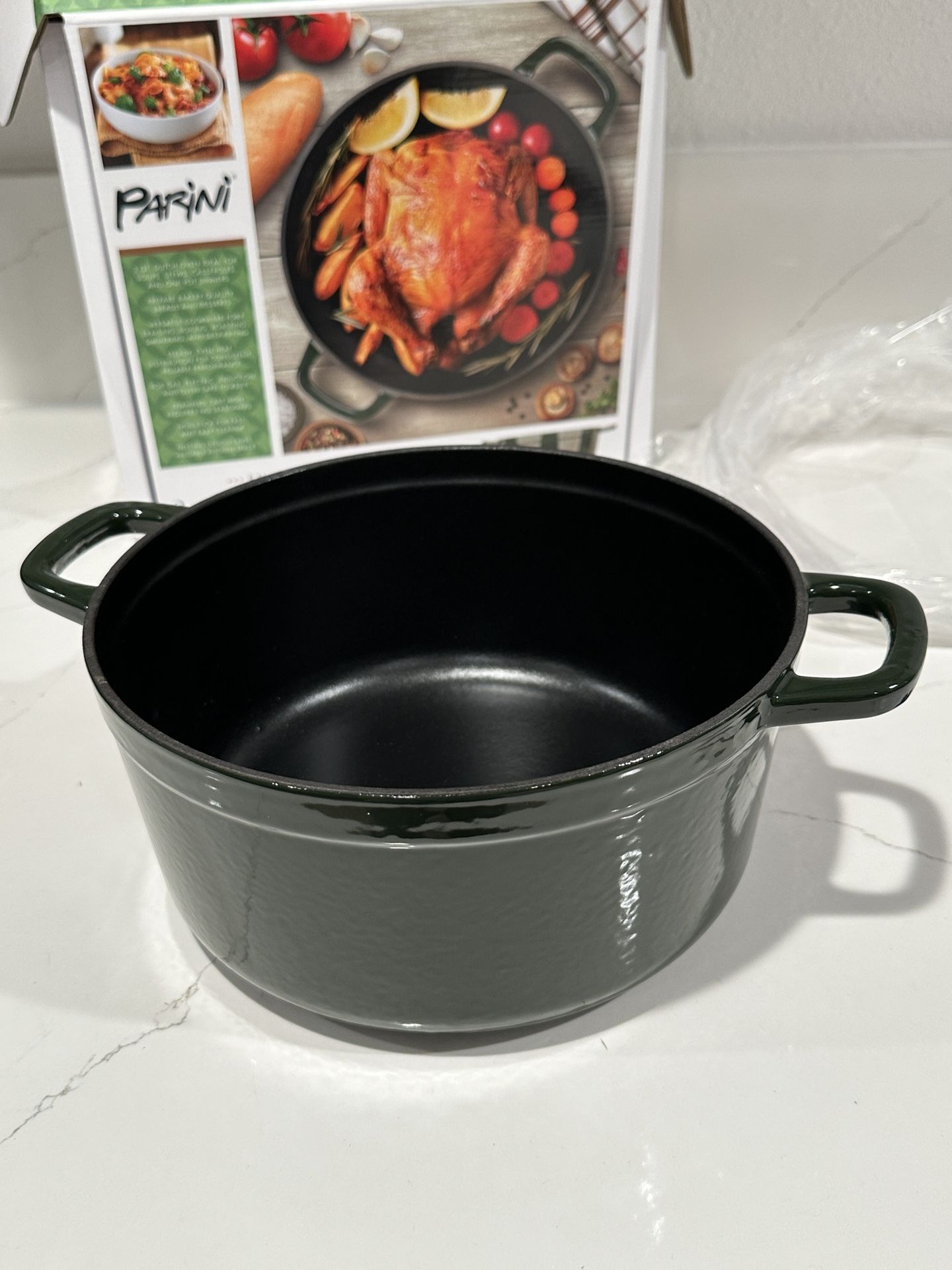Cast Iron Dutch Oven - 3 Quart