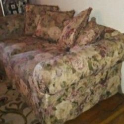 Teo Big Fowlered Couches Read All 