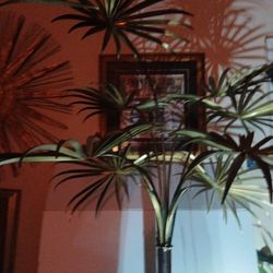  Twenty Century Vintage  Italian Pole Metal Palm Tree 