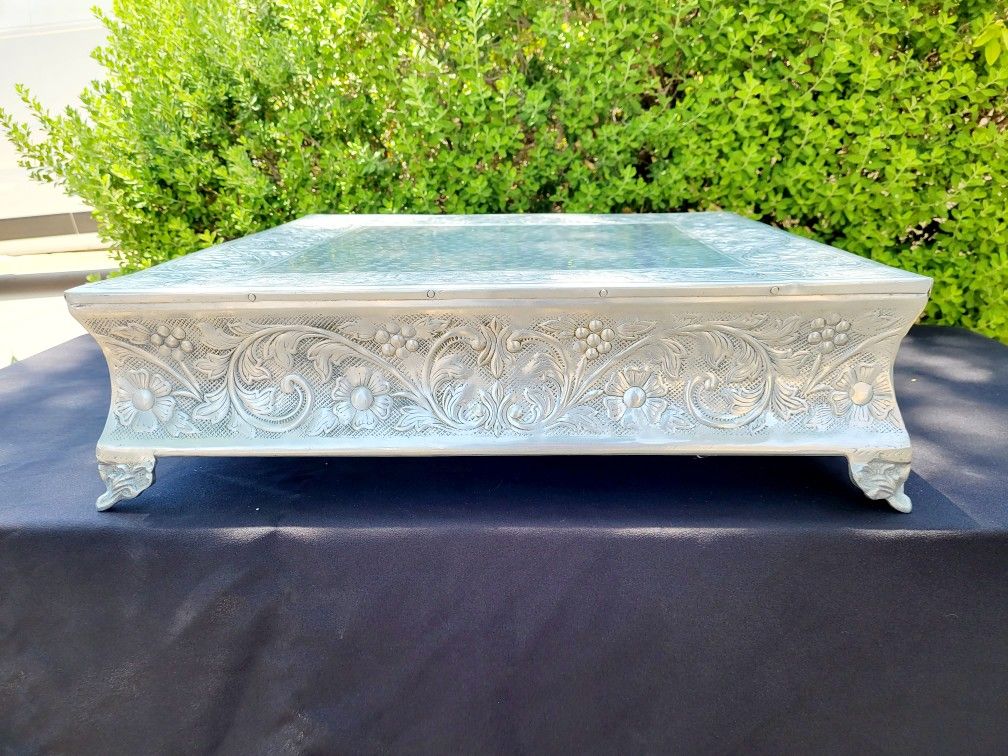 Wedding Cake Stand