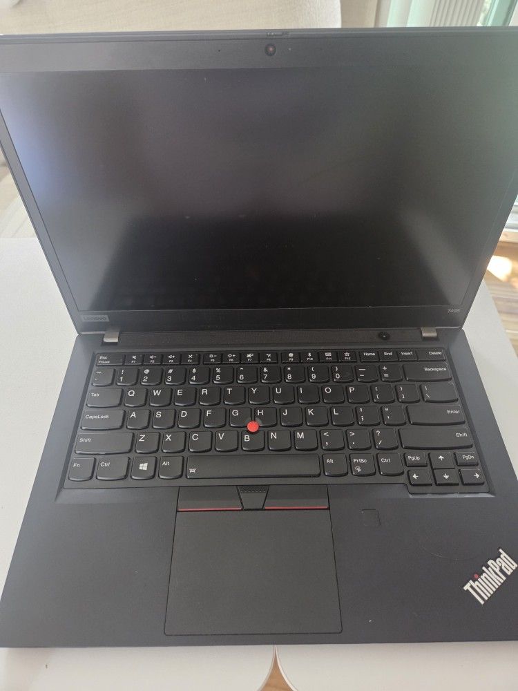 lenovo thinkpad t495 ryzen 5 pro