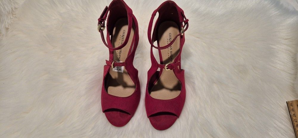 $5 Christian Siriano Heels With Gold Accents