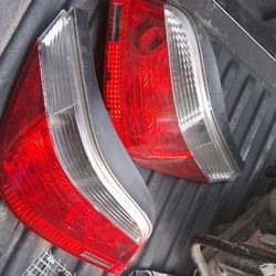 05 BMW 5251 Tailights