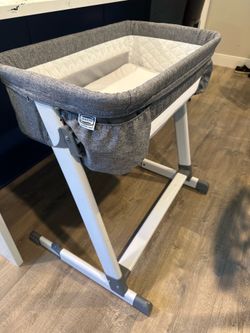 Simmons Kids Bedside Sleeper Bassinet