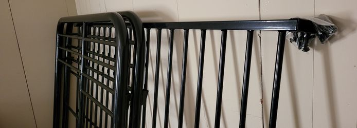 *****METAL FRAME FULL SIZE BUNK BED***** LIKE NEW