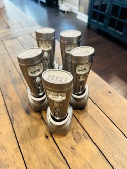 Plug In Flashlight With Auto Power Off Mode