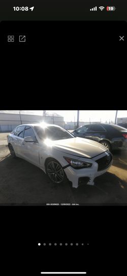 2015 Infiniti Q50