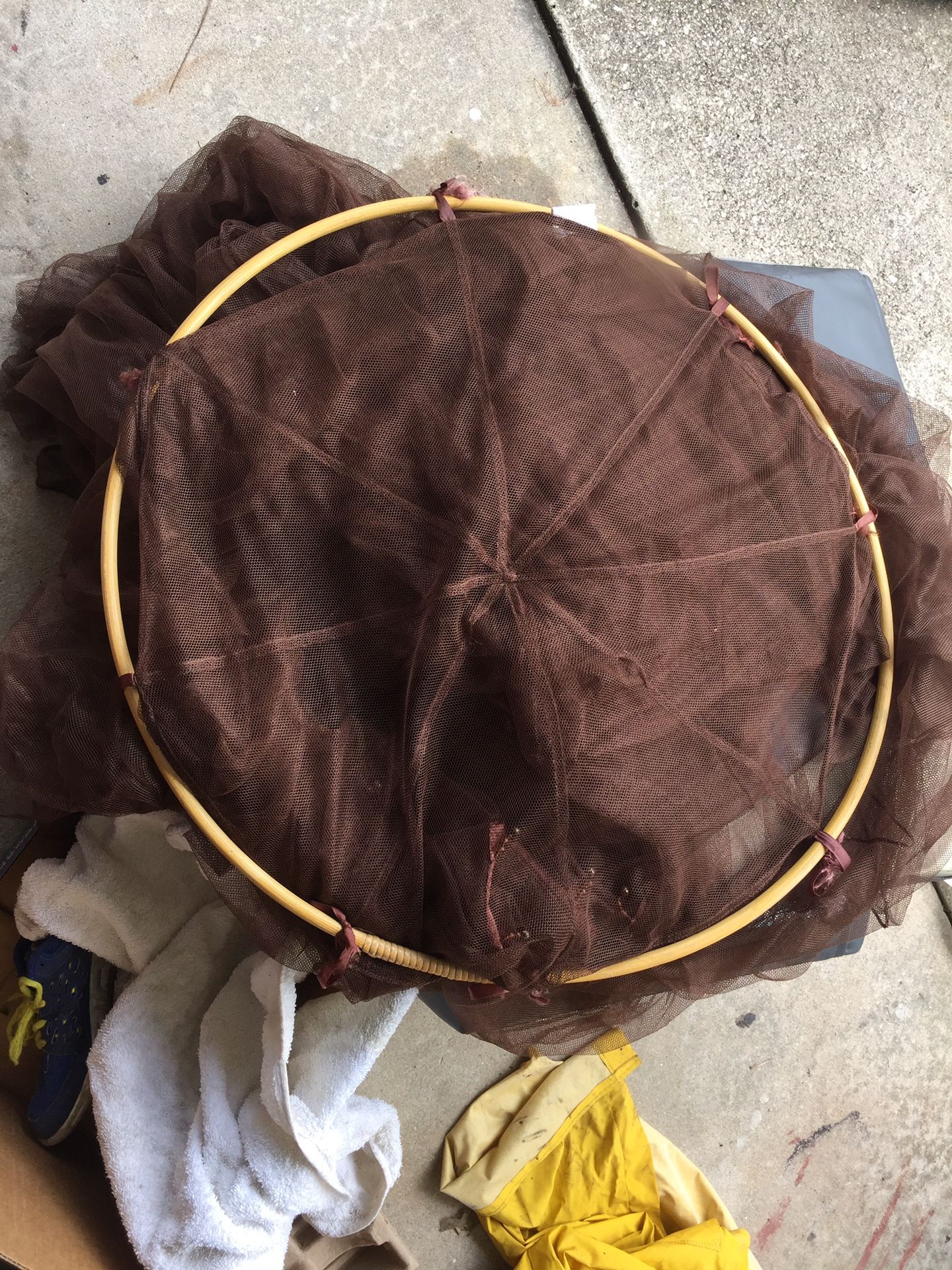 Mosquito net canopy for bed