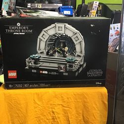 Lego 75352