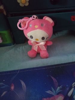 Hello Kitty Keychain 