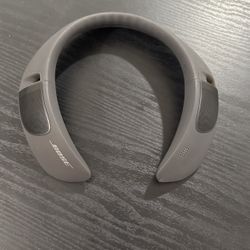 Bose Soundwear Companion Wireless Wearable Speaker