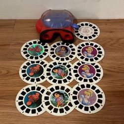 Toy View Masters And 10 Reels 