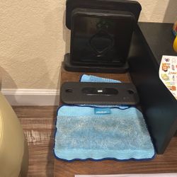 iRobot Braava 380t Mopping Robot