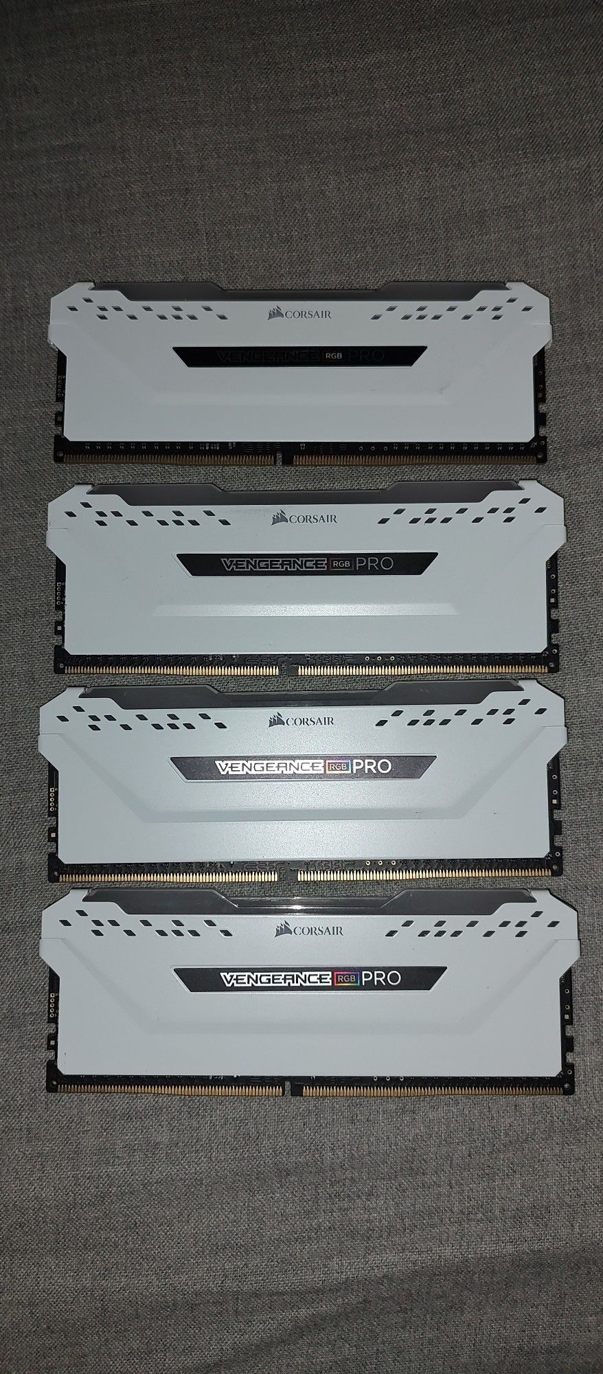 Corsair RGB Vengeance RAM 32GB (4x8GB)