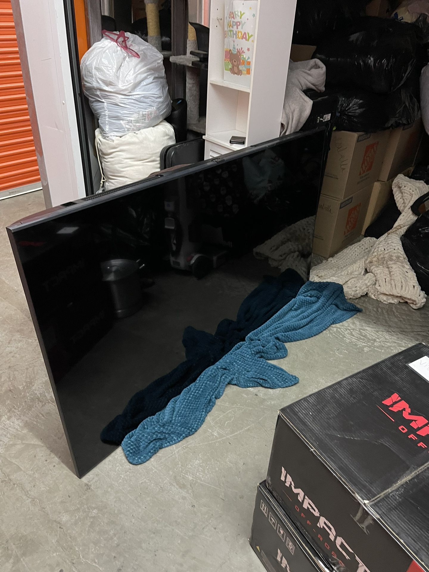 75" Crystal UHD 4K Smart TV