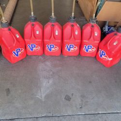 VP 5 Gallon Cans With Strainer Nozzles