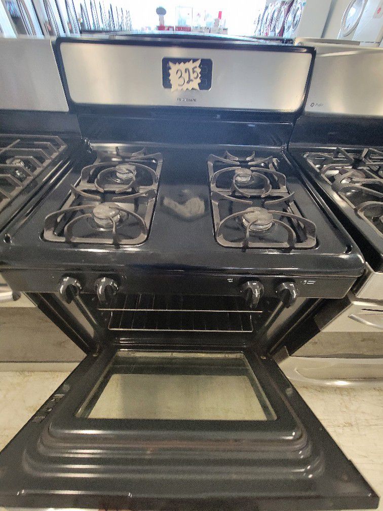 Frigidaire Gas Stove Used Good Condition With 90day's Warranty 