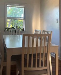 Dining set