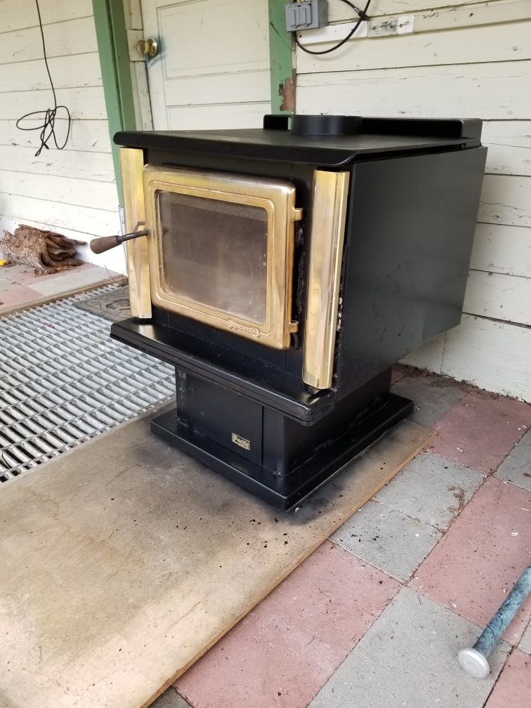 Wood stove, Pacific Energy for Sale in Port Orchard, WA OfferUp