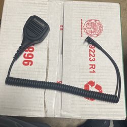 Commountain Ip54 Shoulder Speaker For Baofeng Beech