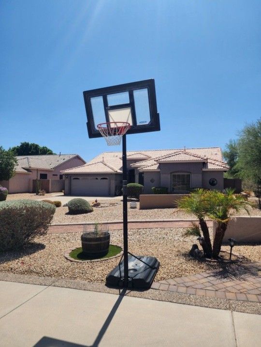 Basketball Hoop