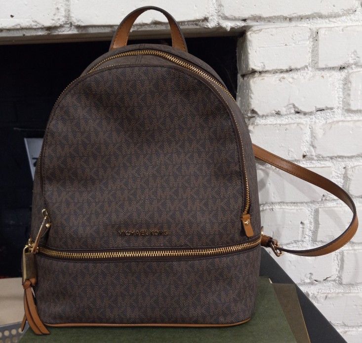 Michael Kors Bookbag