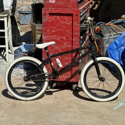 Fitbikeco. MakMan Special Edition BMX