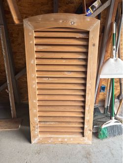 Attic vent arched wooden louvered
