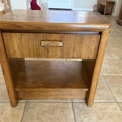 “Lane” Mid-Century Nightstand