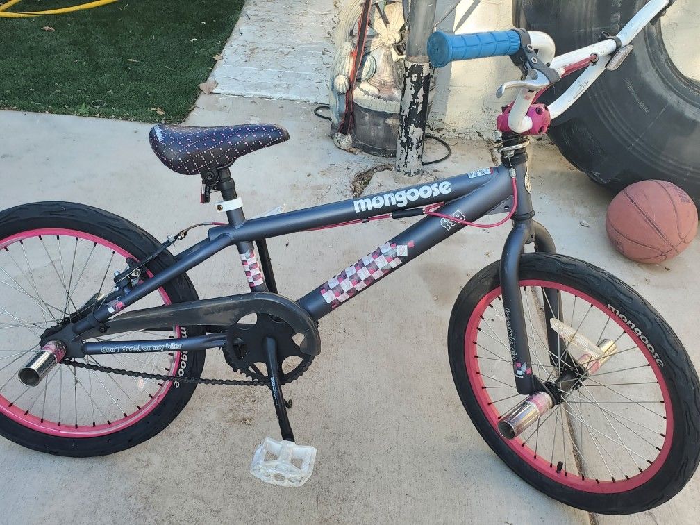 Bmx Mongoose Bike