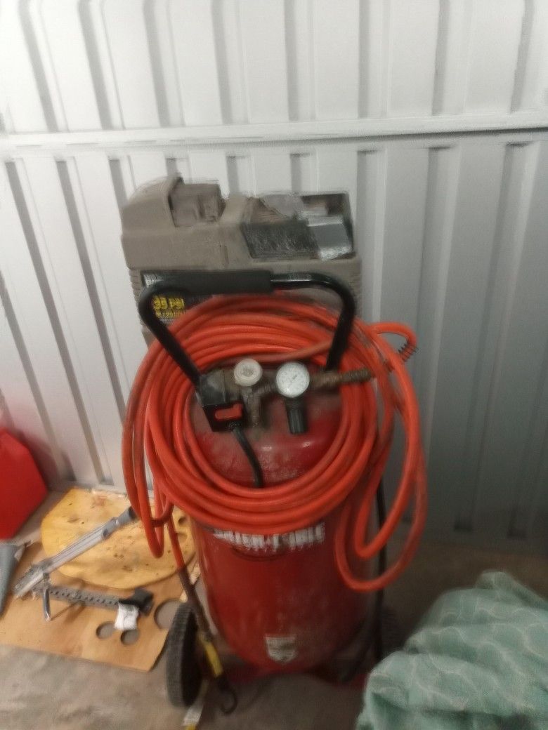 Air Compressor 