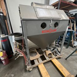 Econo line sand blasting box