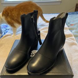 Sorel Black Leather Boots